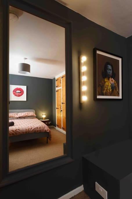 Chester/Handbridge Sleeps 9 + Netflix Hough Green Zewnętrze zdjęcie